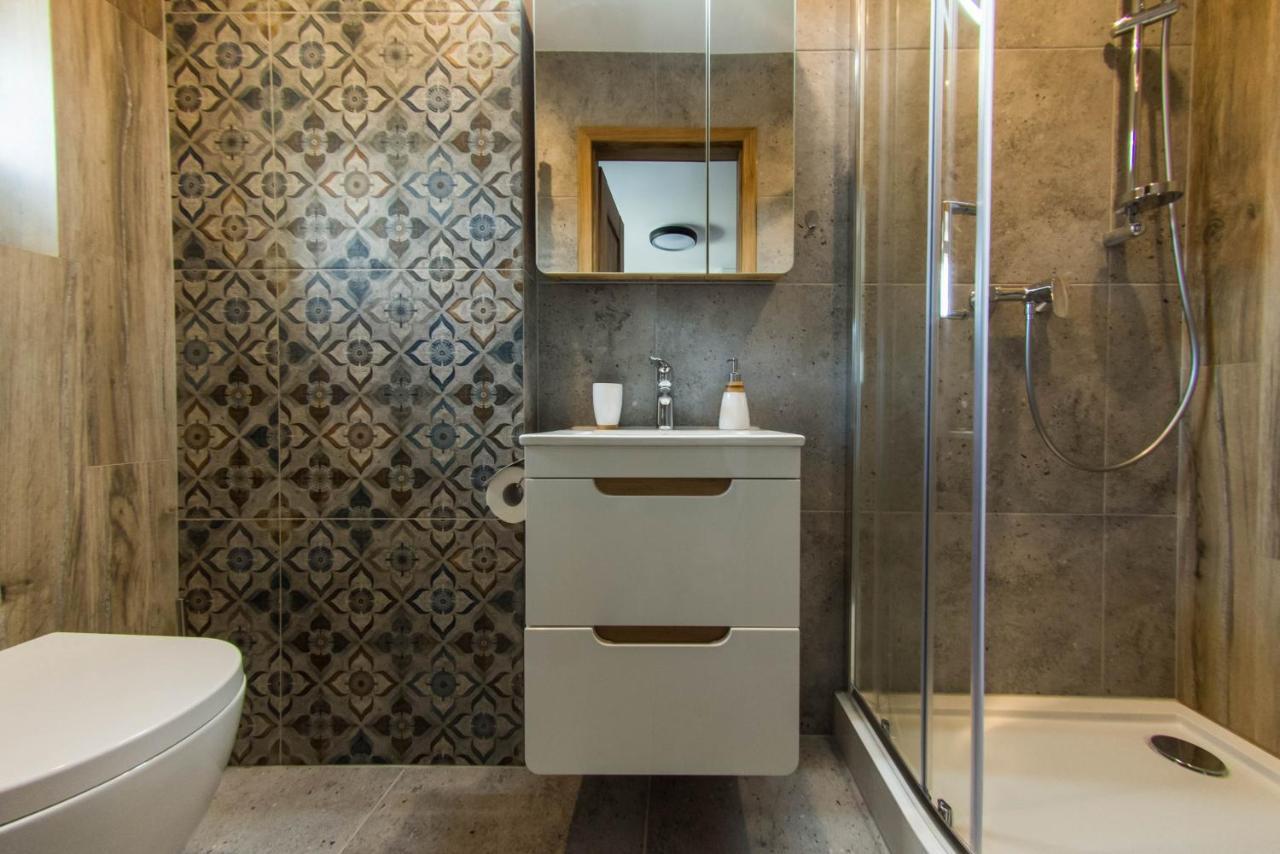 Apartament Wita Stwosza Єленя-Ґура Екстер'єр фото