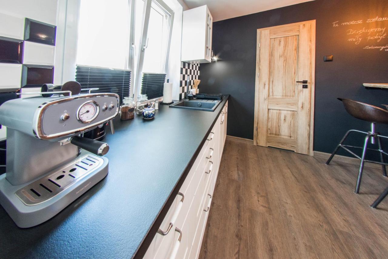 Apartament Wita Stwosza Єленя-Ґура Екстер'єр фото