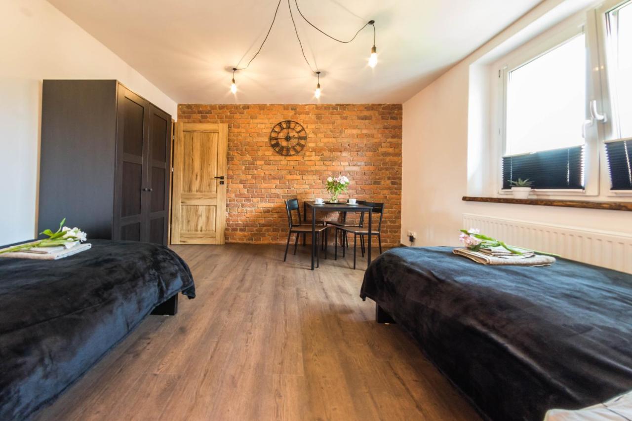 Apartament Wita Stwosza Єленя-Ґура Екстер'єр фото